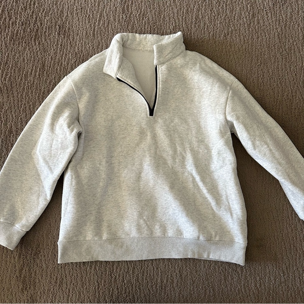 Quarter zip sweatshirt